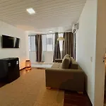 Beira Mar - Apartamento Com Vista E Sem Vista Mar