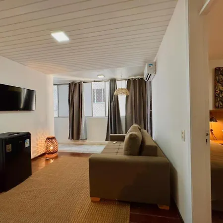 Apartamento Beira Mar - Com Vista E Sem Vista Mar *