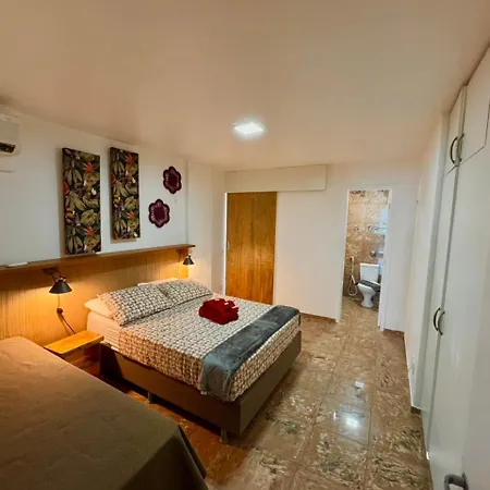 Apartamento Beira Mar - Com Vista E Sem Vista Mar Fortaleza (Ceara)